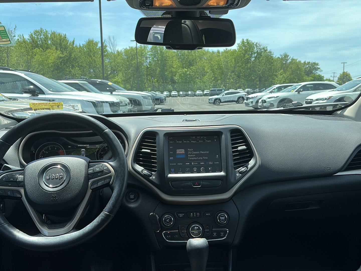 Used 2016 Brilliant Black Crystal Pearlcoat Jeep Limited image 2