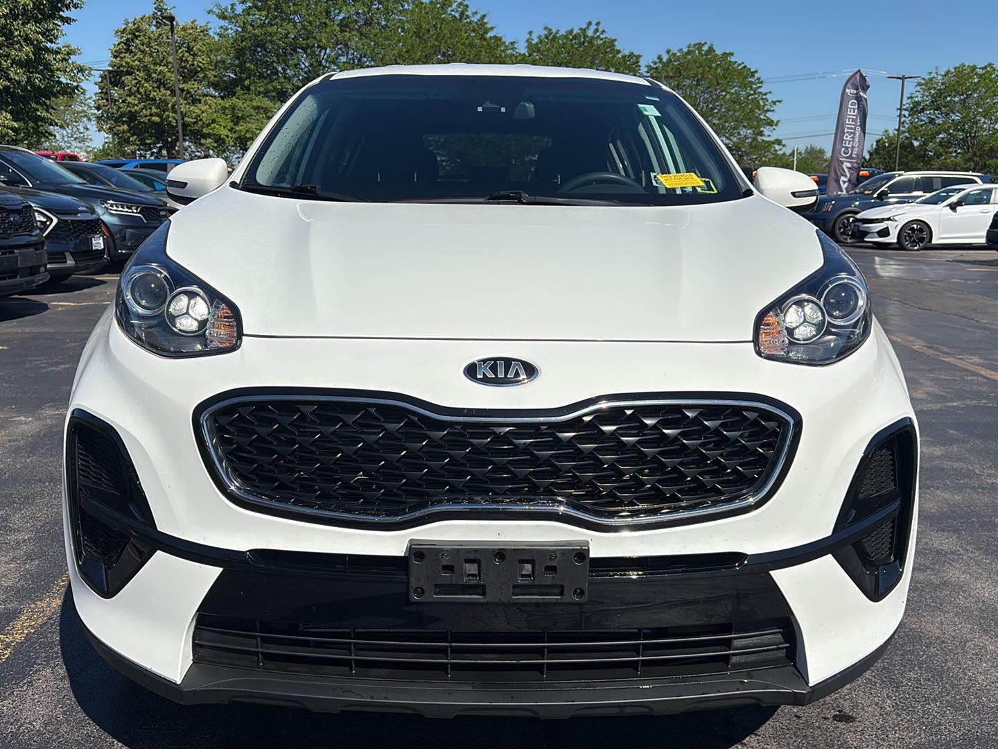 Used 2020 Clear White Kia LX image 10