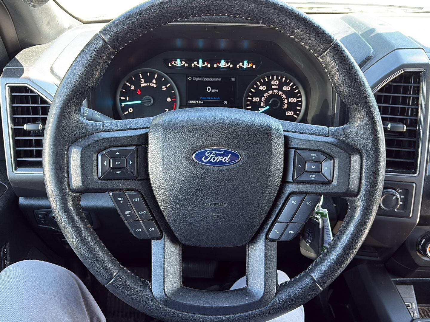 Used 2020 Magma Red Ford XLT image 16