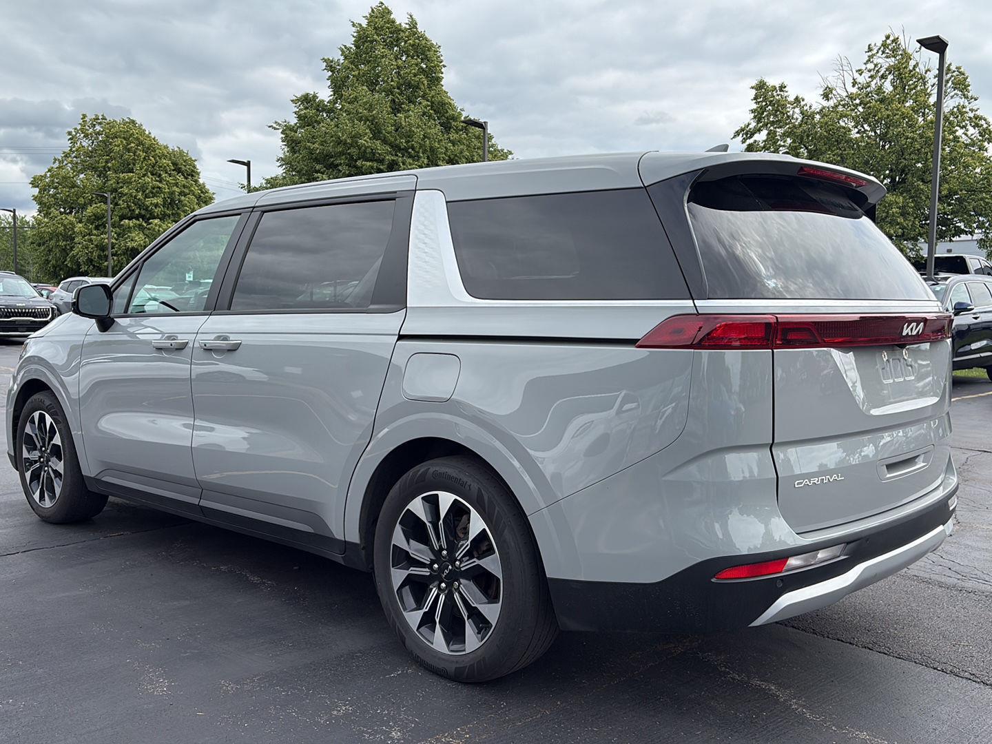 Certified Used 2024 Ceramic Silver Kia EX image 5