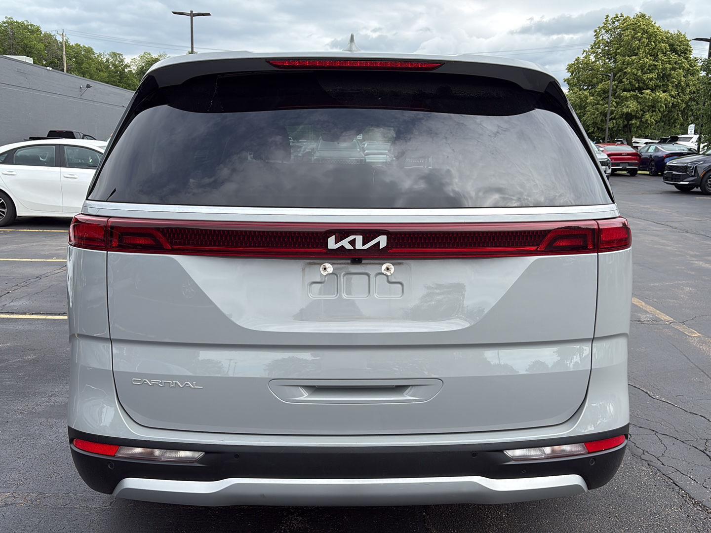 Certified Used 2024 Ceramic Silver Kia EX image 13