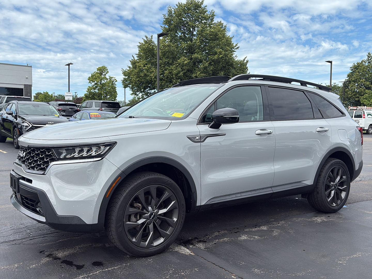 Certified Used 2023 Wolf Gray Kia X-Line EX image 15