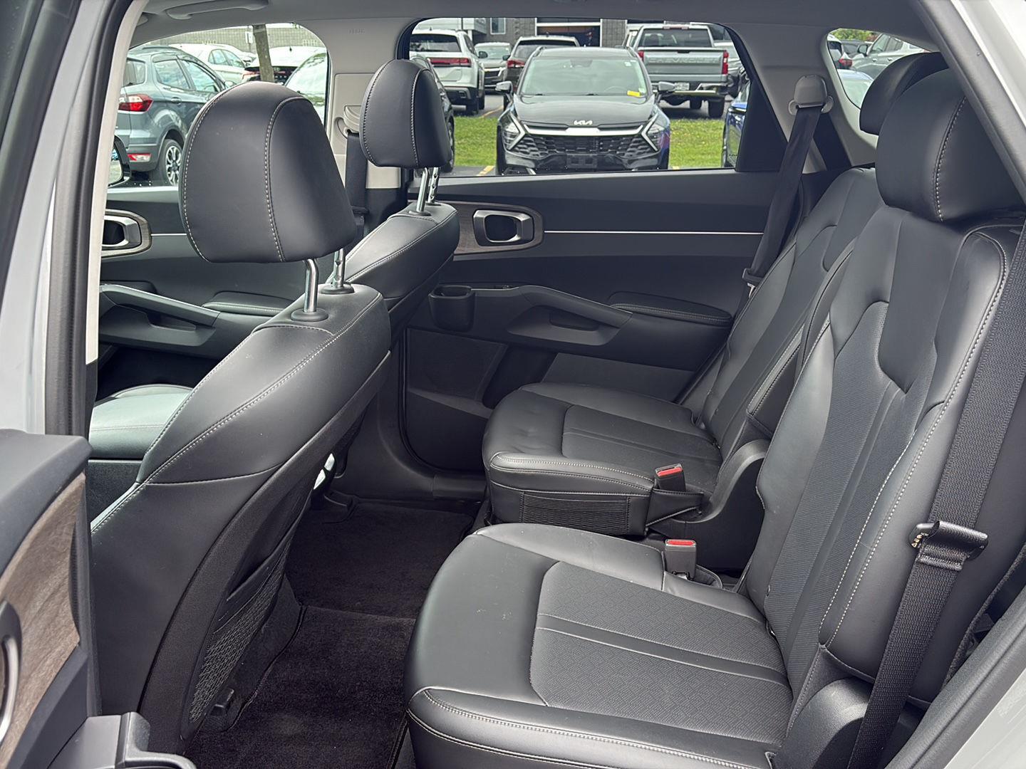 Certified Used 2023 Wolf Gray Kia X-Line EX image 10