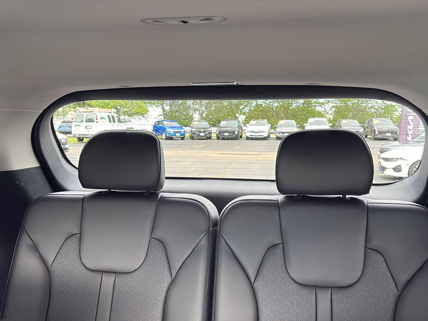 Certified Used 2023 Wolf Gray Kia X-Line EX image 11