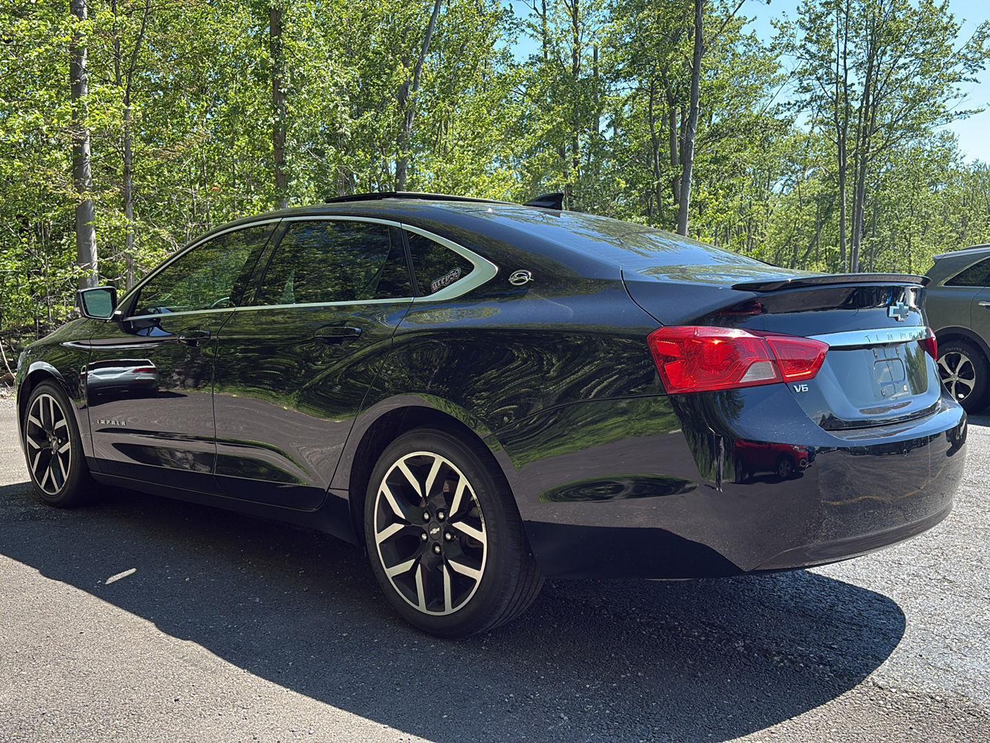 Used 2016 Black Chevrolet LT image 5