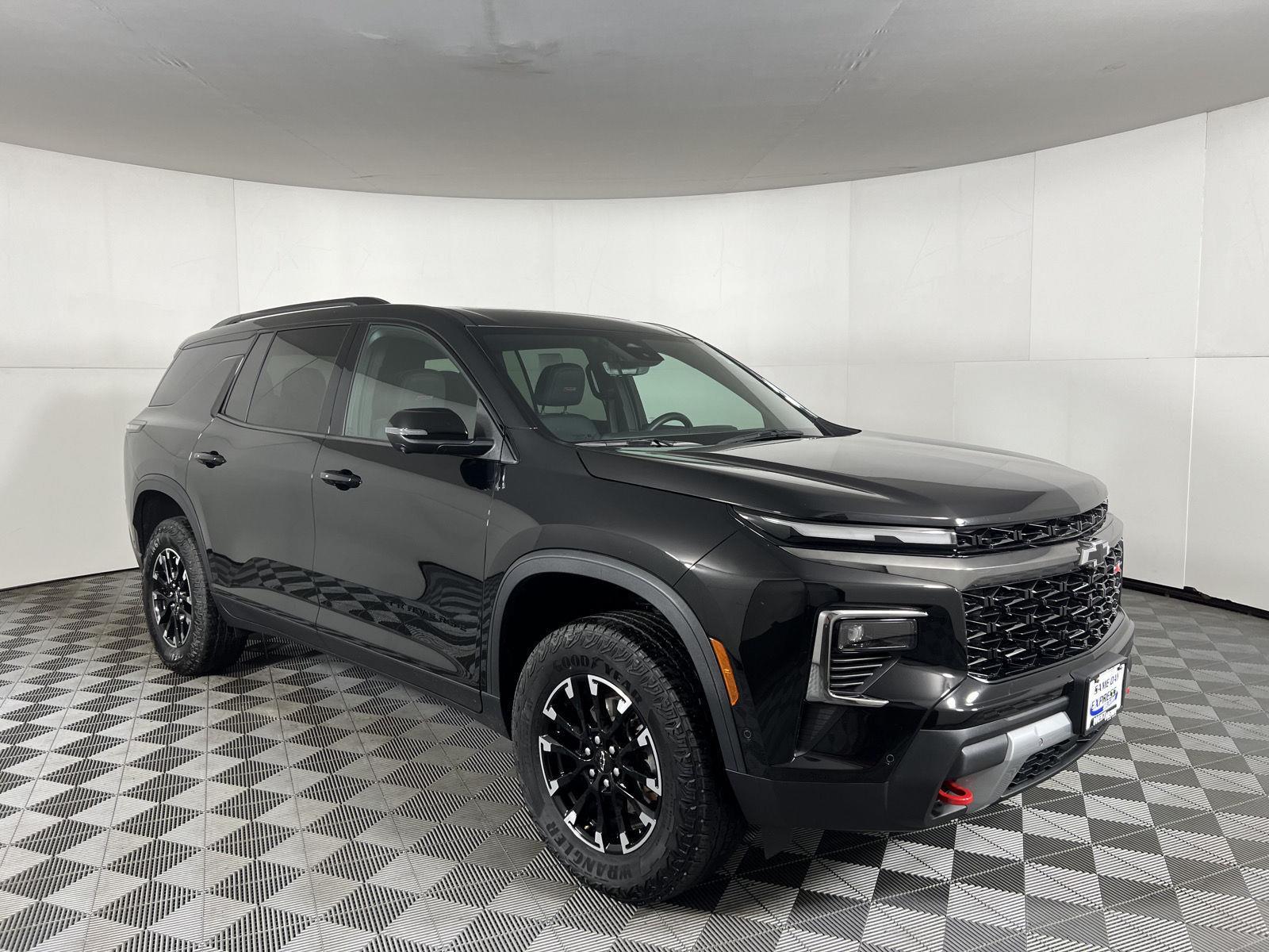 Used 2024 Mosaic Black Metallic Chevrolet AWD Z71 image 29