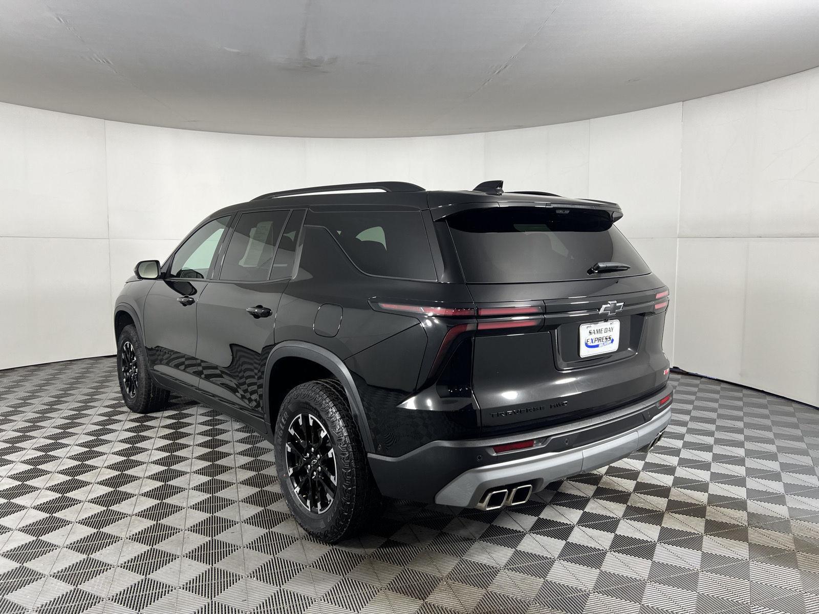 Used 2024 Mosaic Black Metallic Chevrolet AWD Z71 image 46