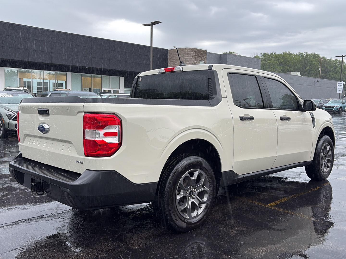 Used 2024 Terrain Ford XLT image 15