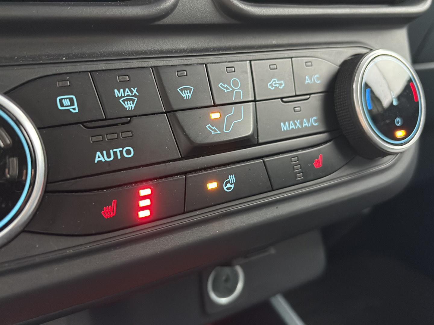 Used 2024 Terrain Ford XLT image 9