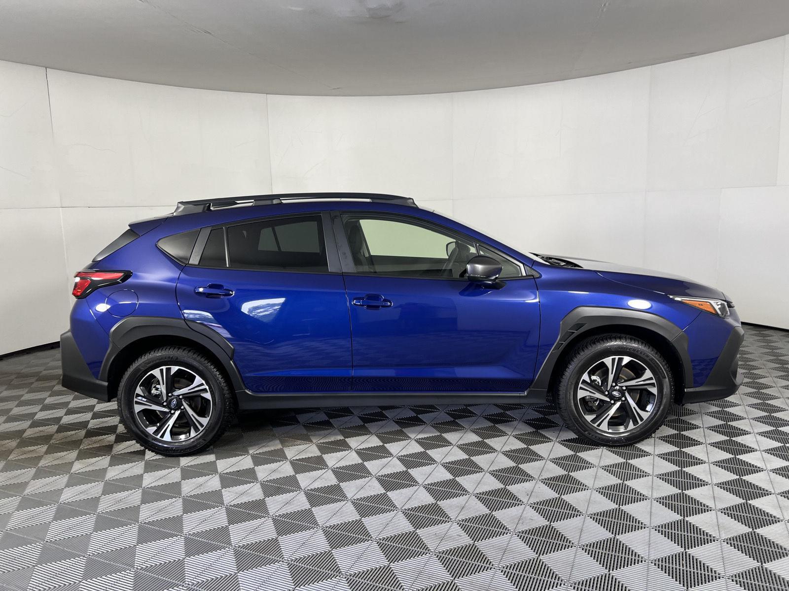 Used 2024 Sapphire Blue Pearl Subaru Premium image 20