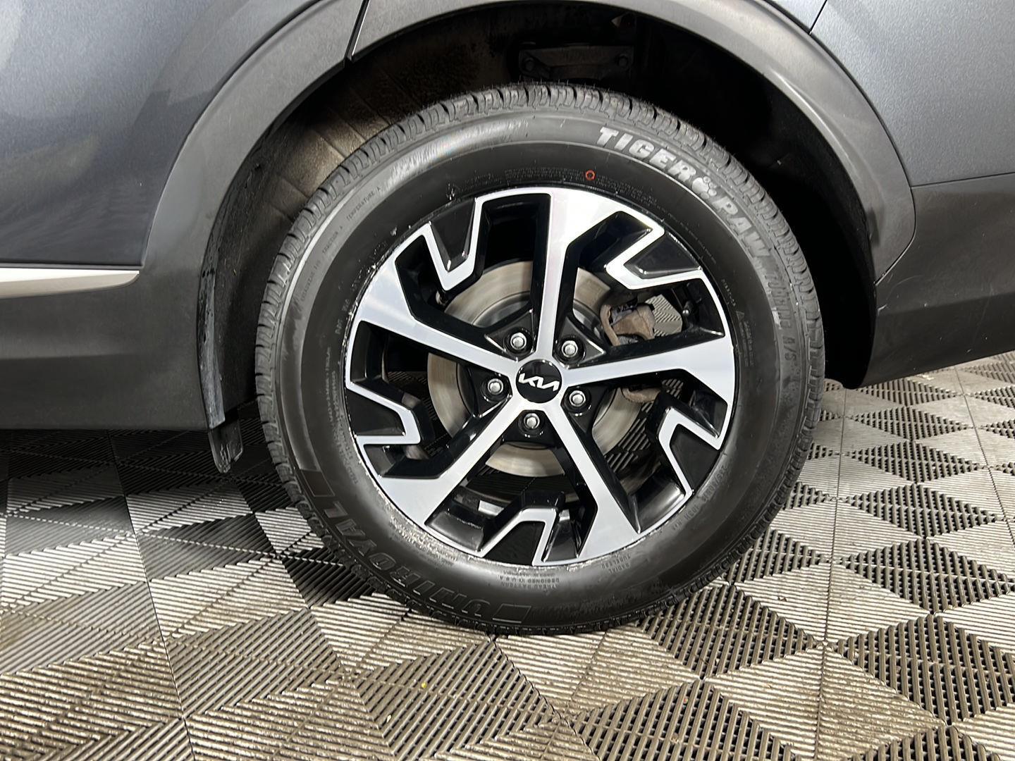 Certified Used 2023 Gravity Gray Kia EX image 16