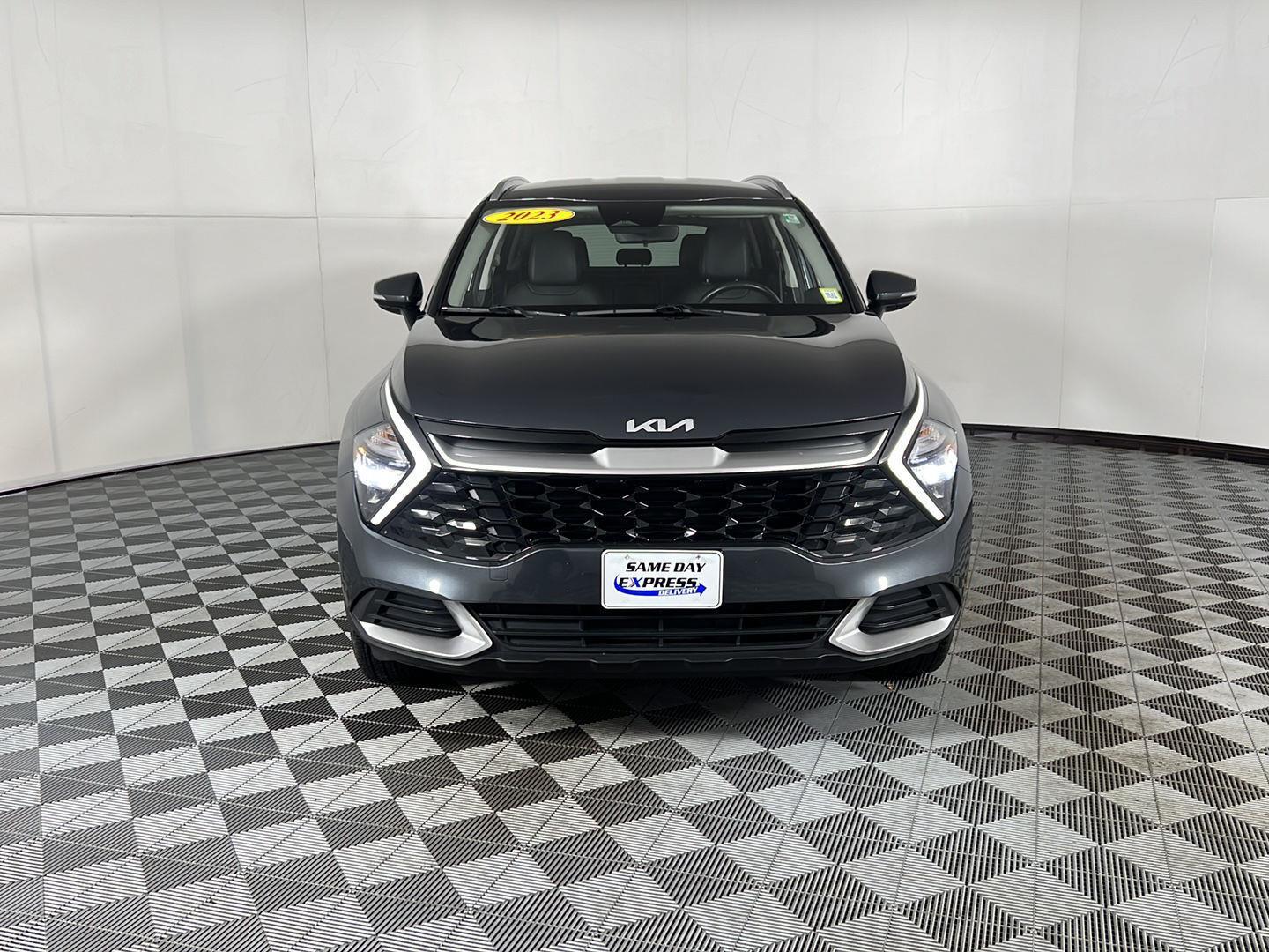 Certified Used 2023 Gravity Gray Kia EX image 19