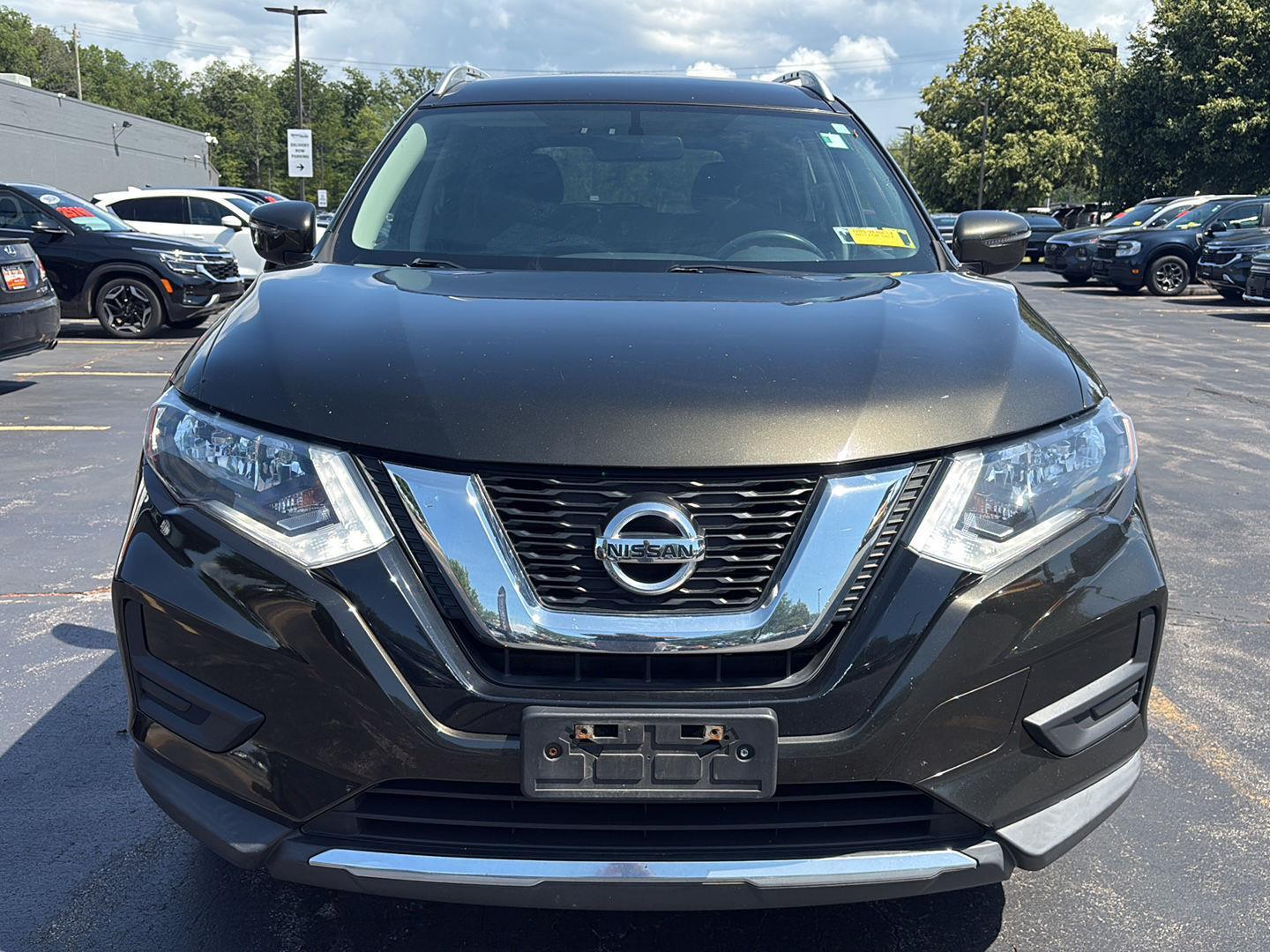 Used 2017 Midnight Jade Nissan SV image 13