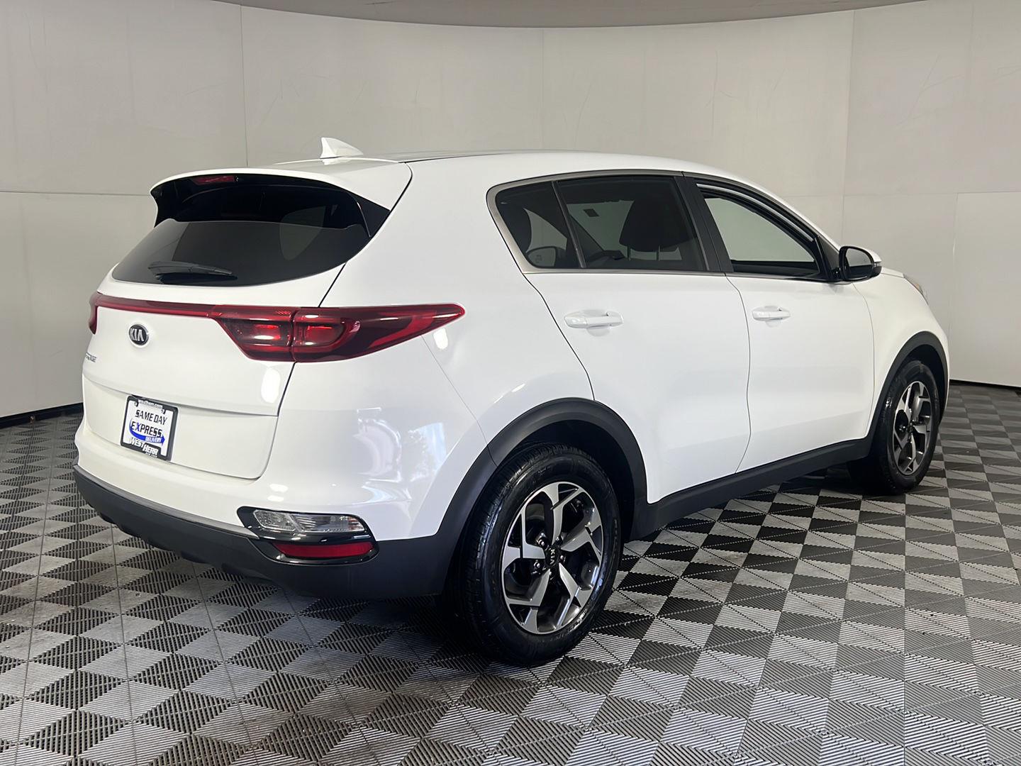 Used 2020 Clear White Kia LX image 14