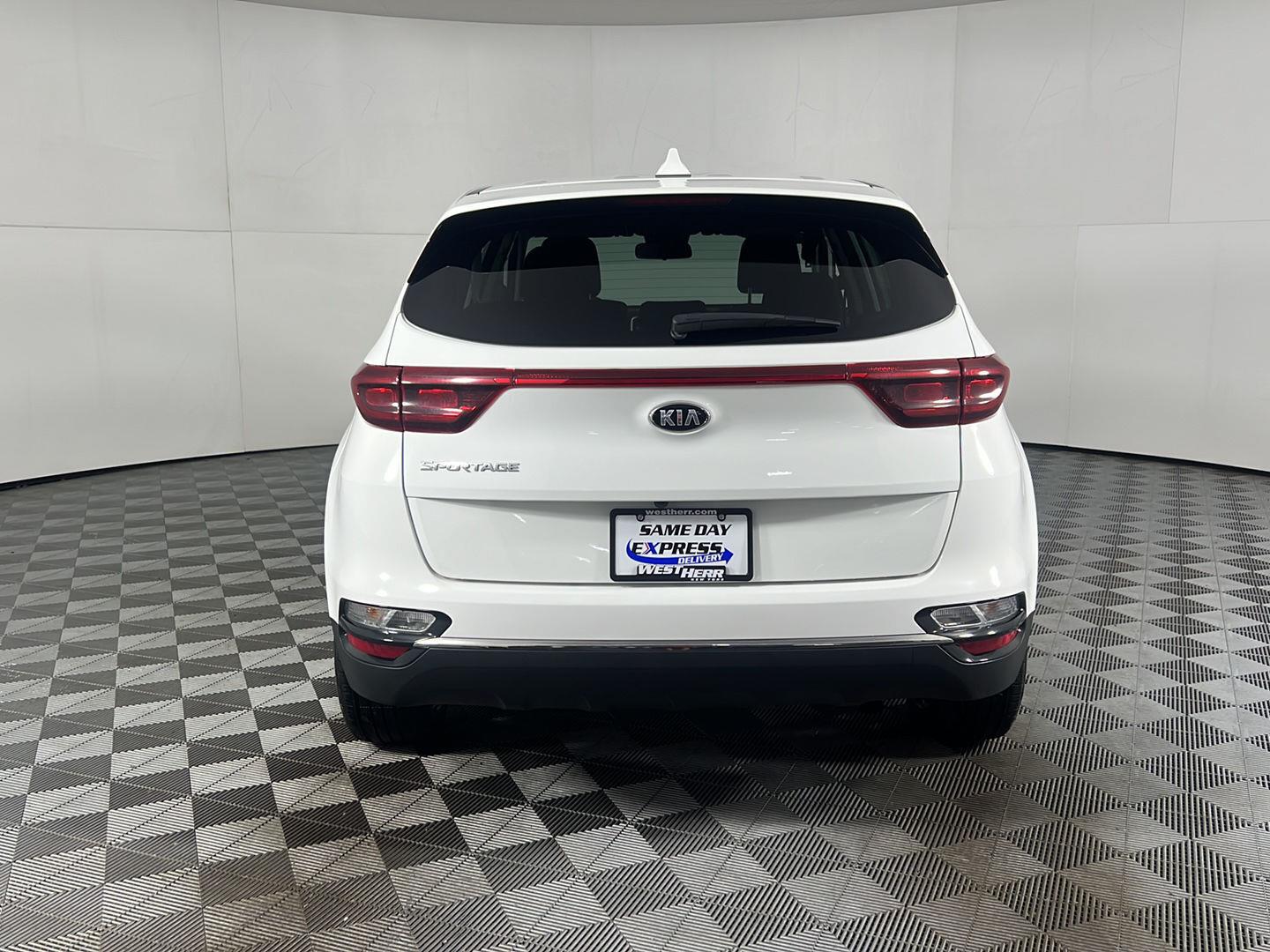 Used 2020 Clear White Kia LX image 11