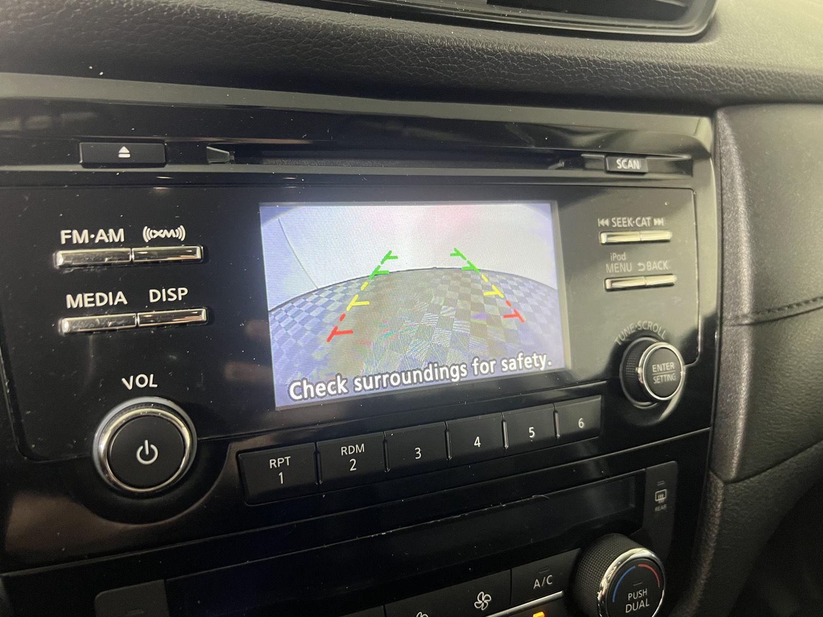 Used 2017 Midnight Jade Nissan SV image 36