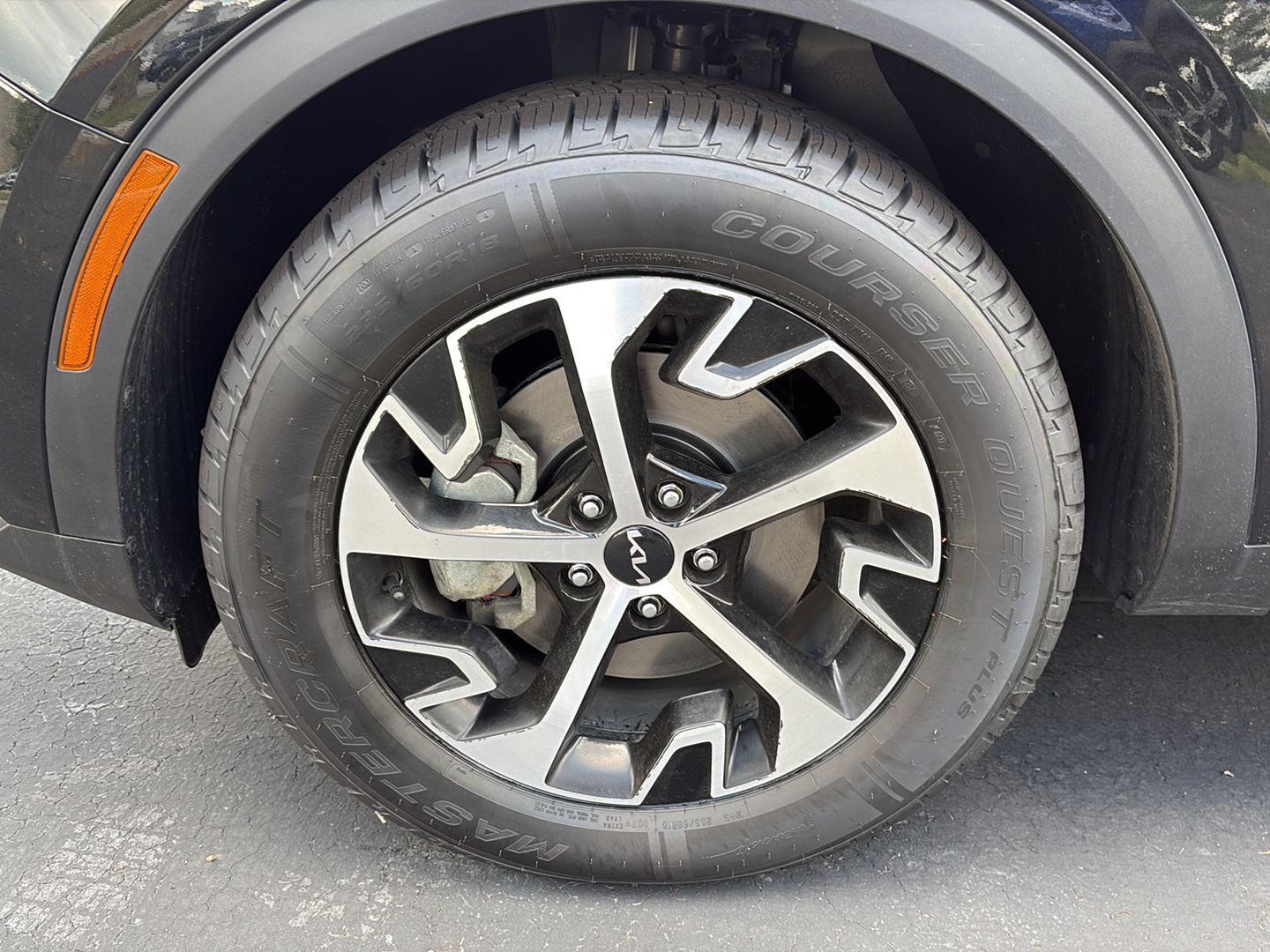 Certified Used 2024 Fusion Black Kia EX image 19