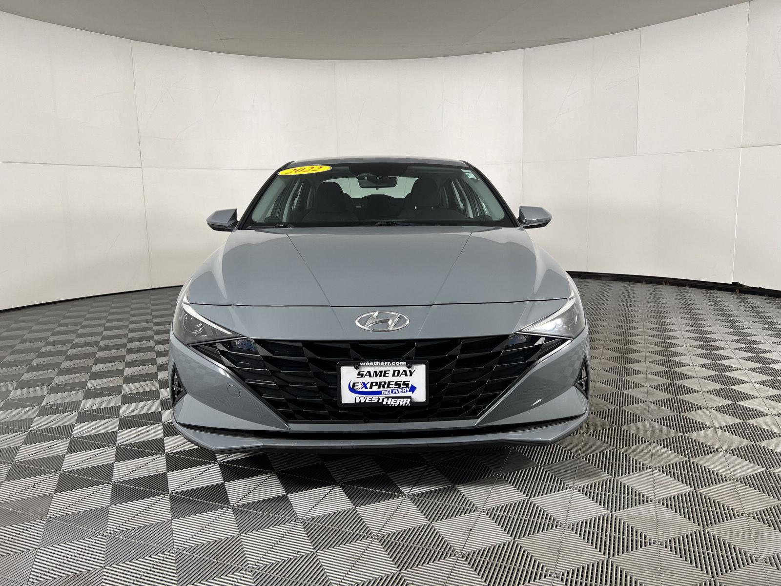 Used 2022 Electric Shadow Hyundai Blue image 15