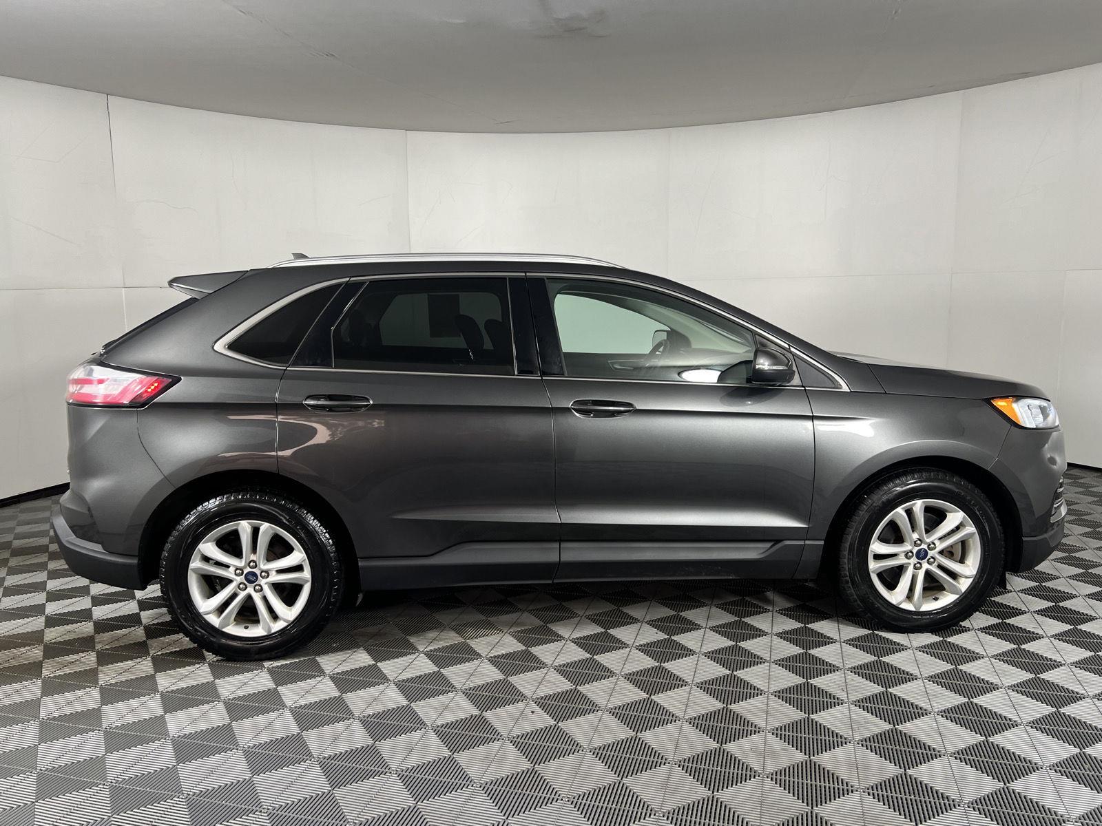 Used 2019 Magnetic Ford SEL image 16