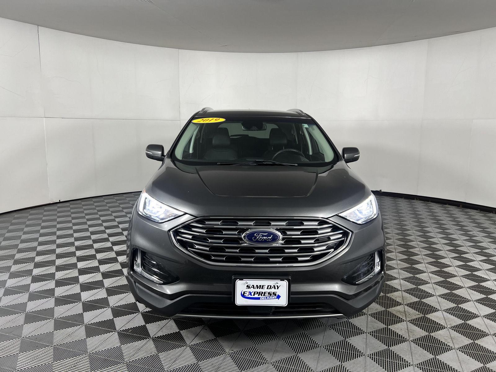 Used 2019 Magnetic Ford SEL image 19