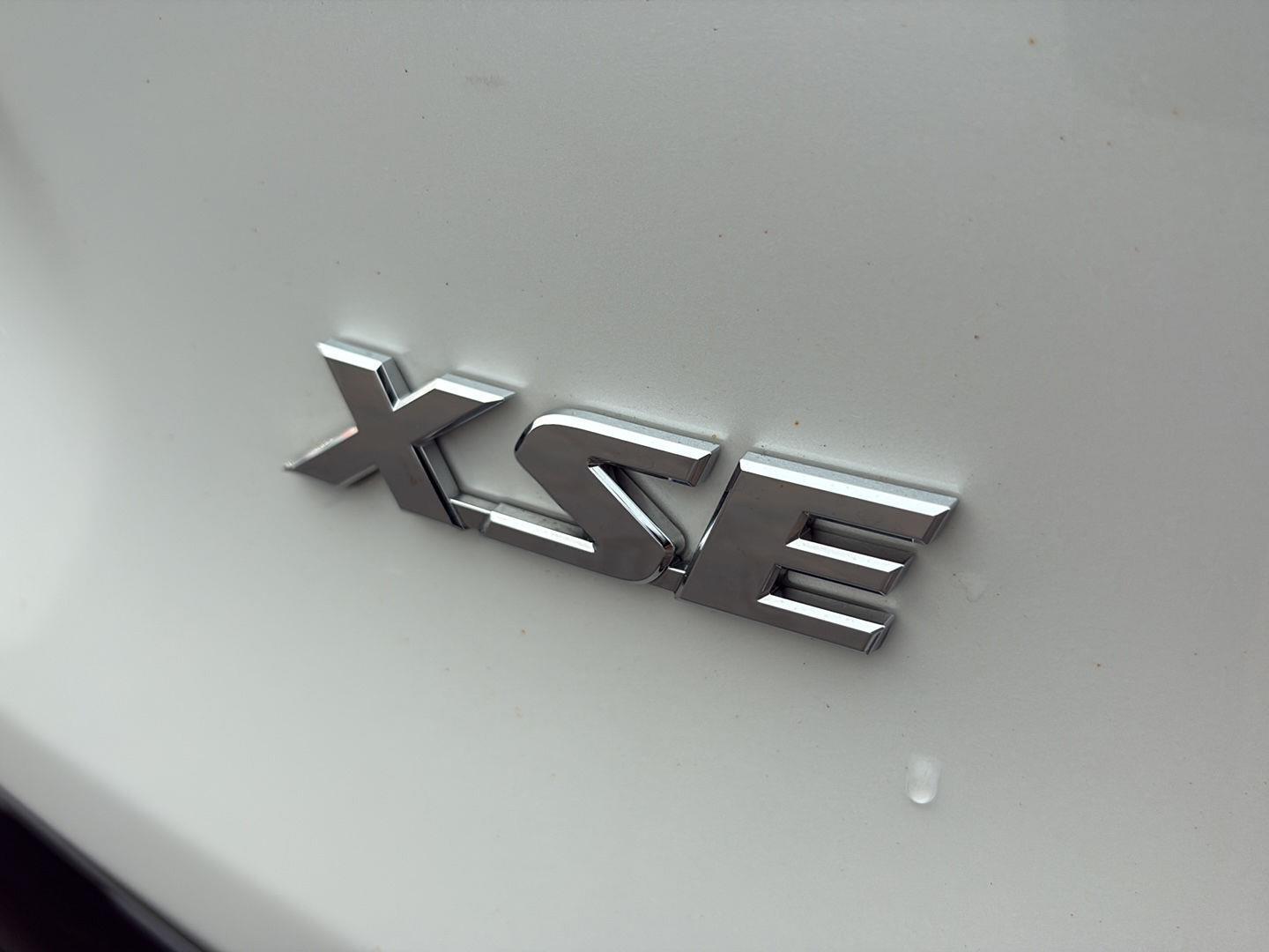 Used 2024 Wind Chill Pearl w/Midnight Black Metallic Roof Toyota XSE image 15