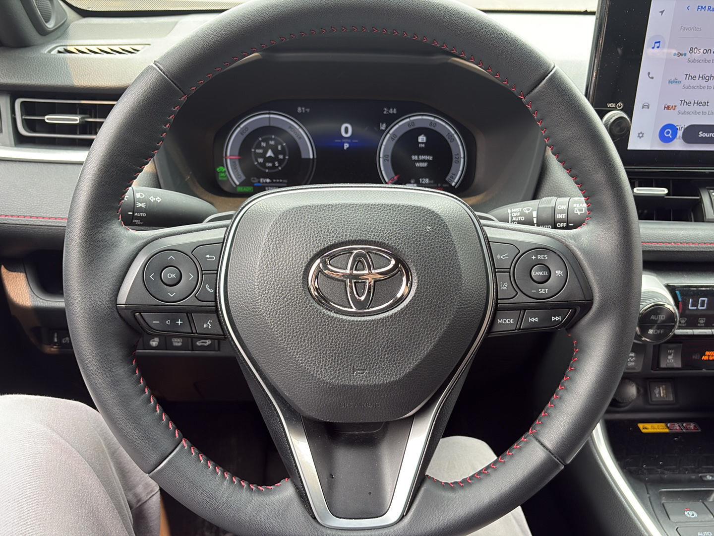 Used 2024 Wind Chill Pearl w/Midnight Black Metallic Roof Toyota XSE image 22