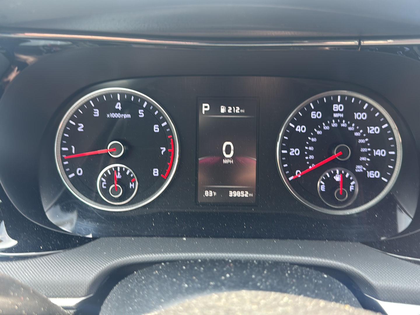Used 2023 Wolf Gray Kia GT-Line image 19