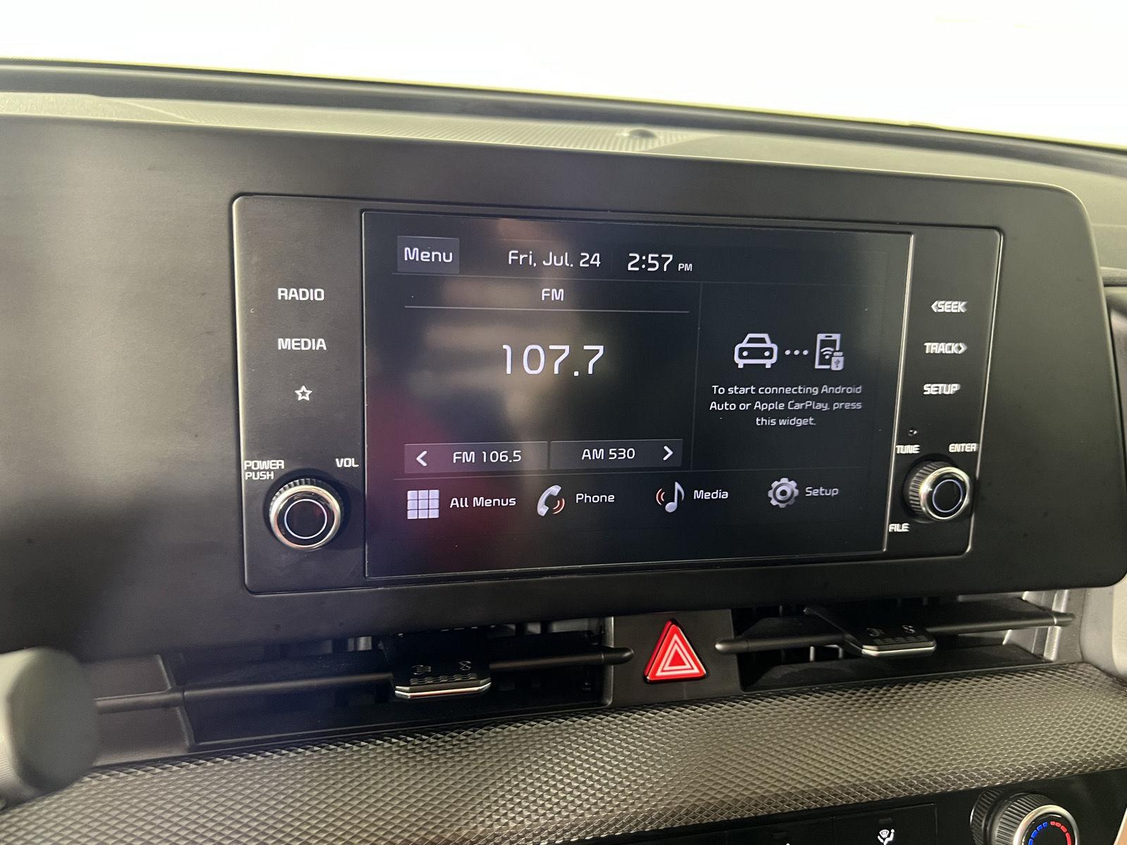 Certified Used 2024 Steel Gray Kia LX image 17