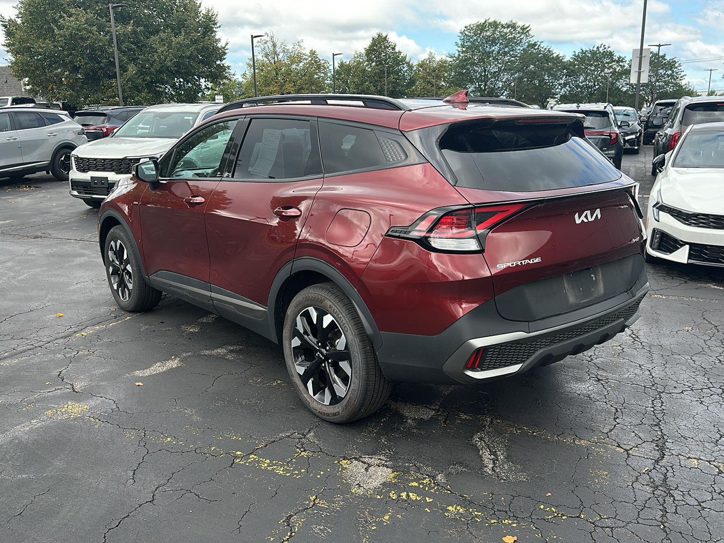 Certified Used 2024 Dawning Red Kia X-Line image 10