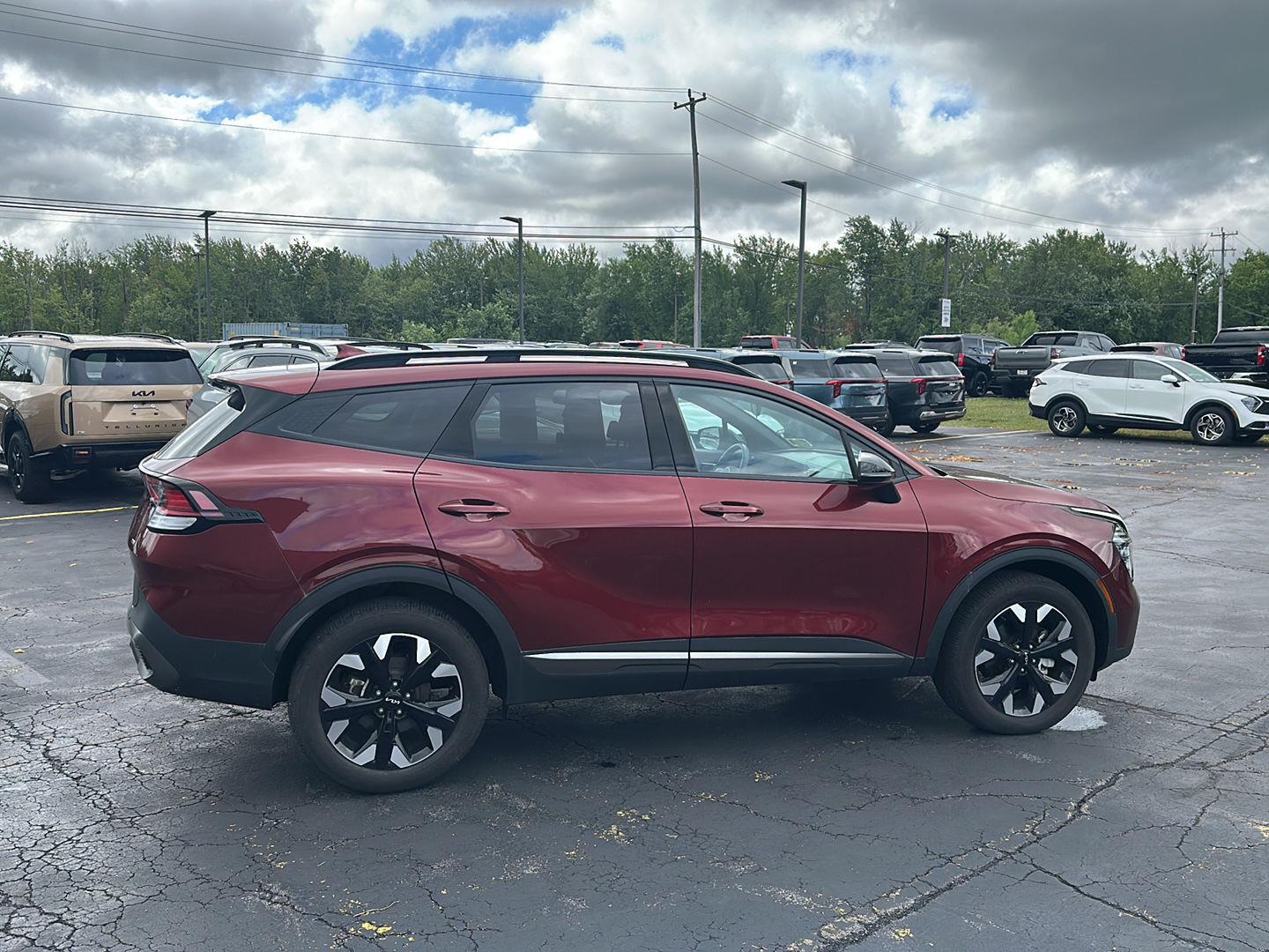 Certified Used 2024 Dawning Red Kia X-Line image 14