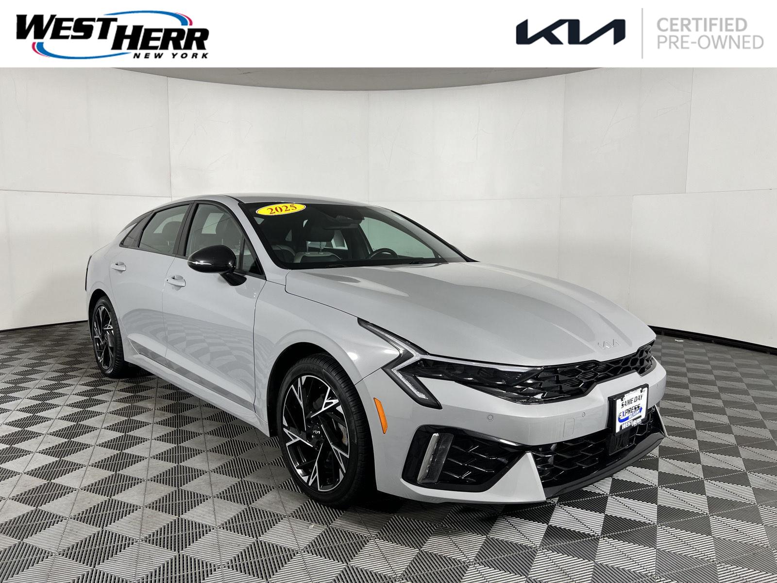  2025 Kia K5 GT-Line FWD   