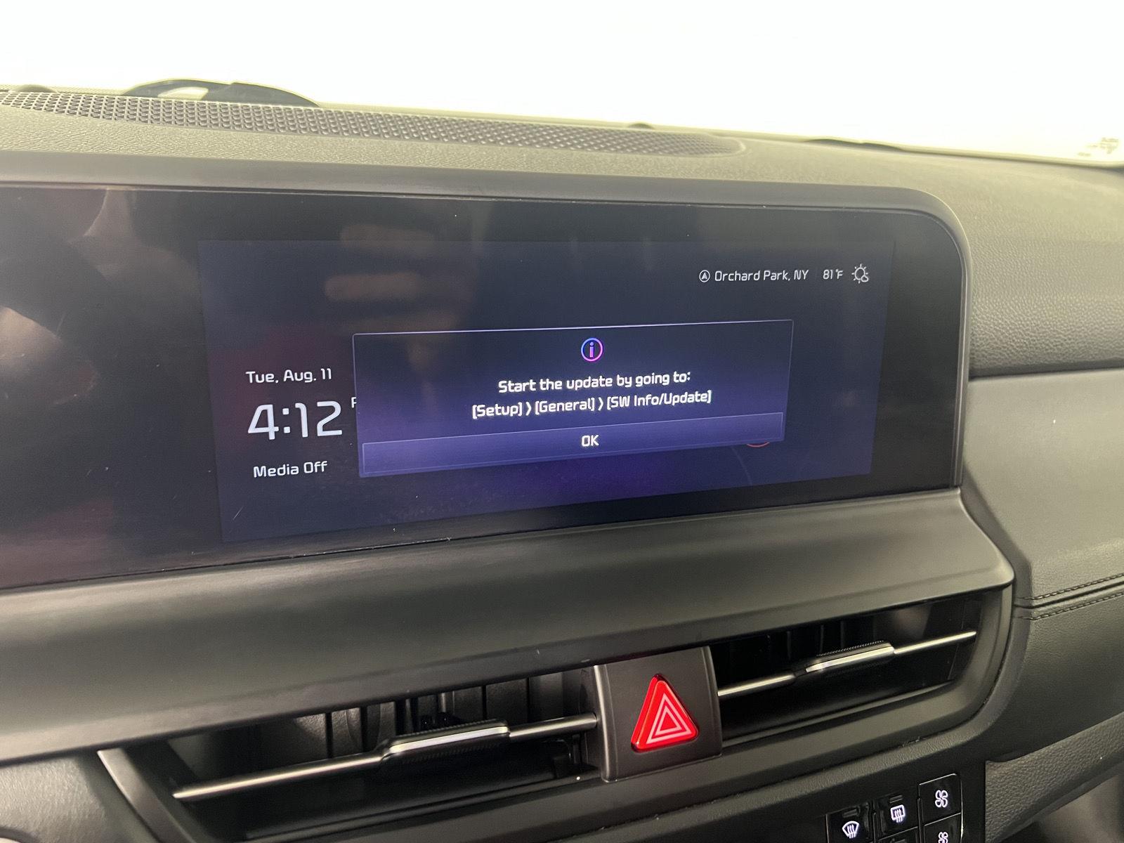 Used 2024 Fusion Black Kia SX image 19