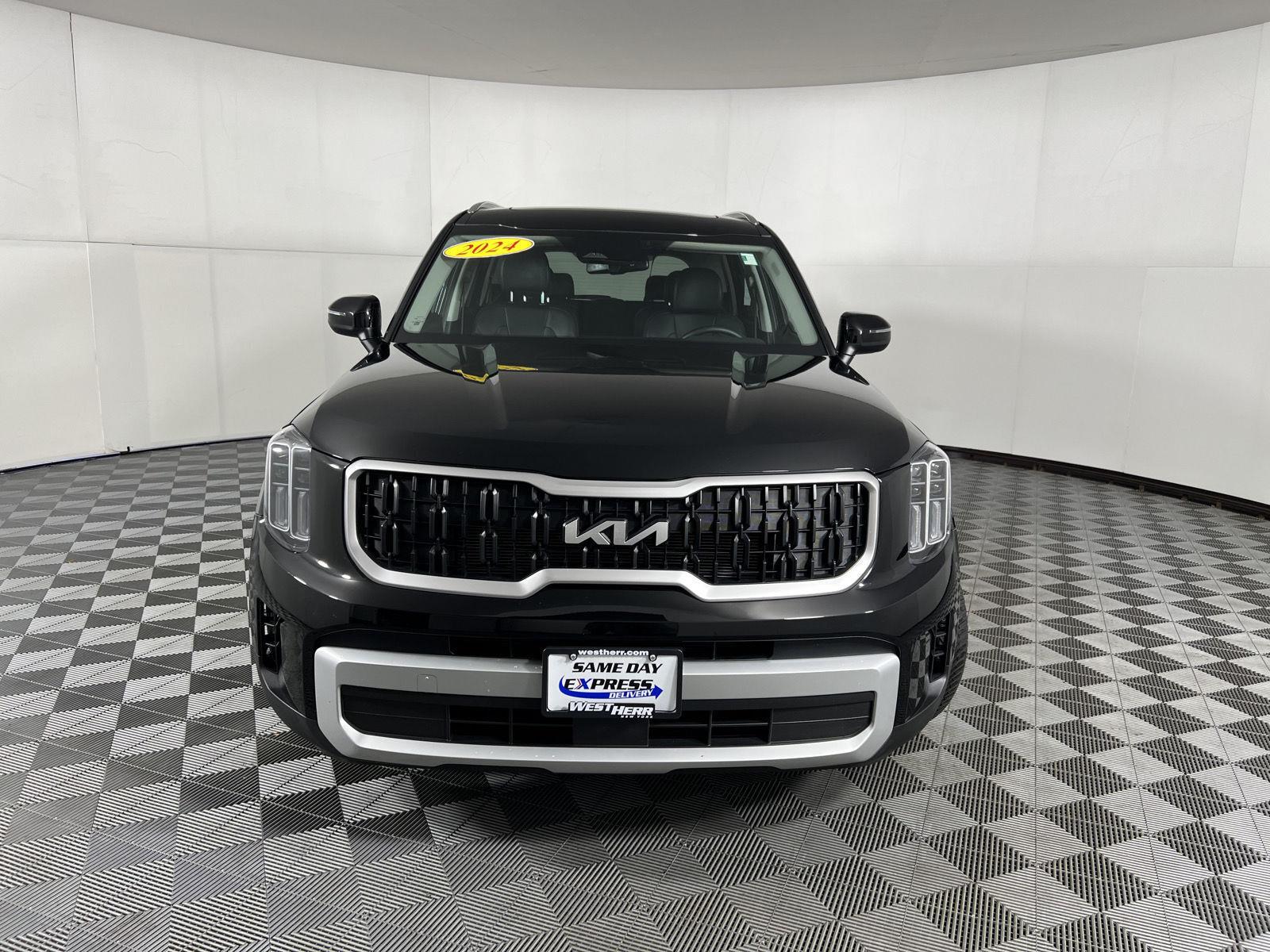 Certified Used 2024 Ebony Black Kia EX image 2