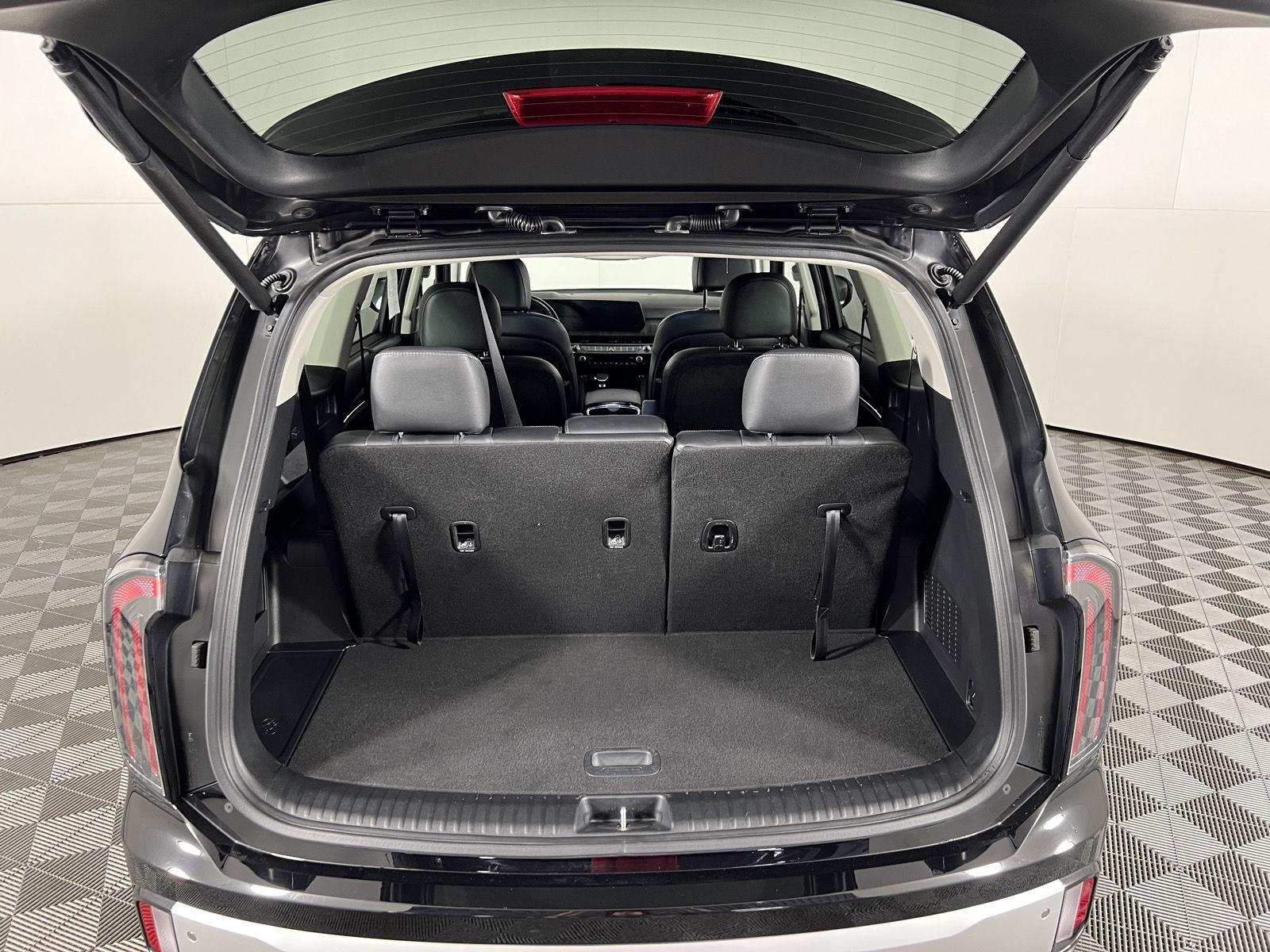 Certified Used 2024 Ebony Black Kia EX image 8