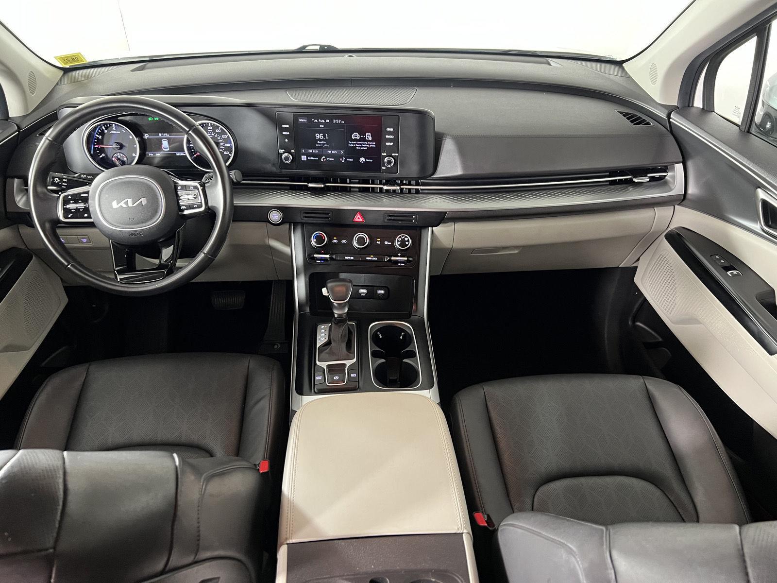 Certified Used 2024 Snow White Pearl Kia LX image 2