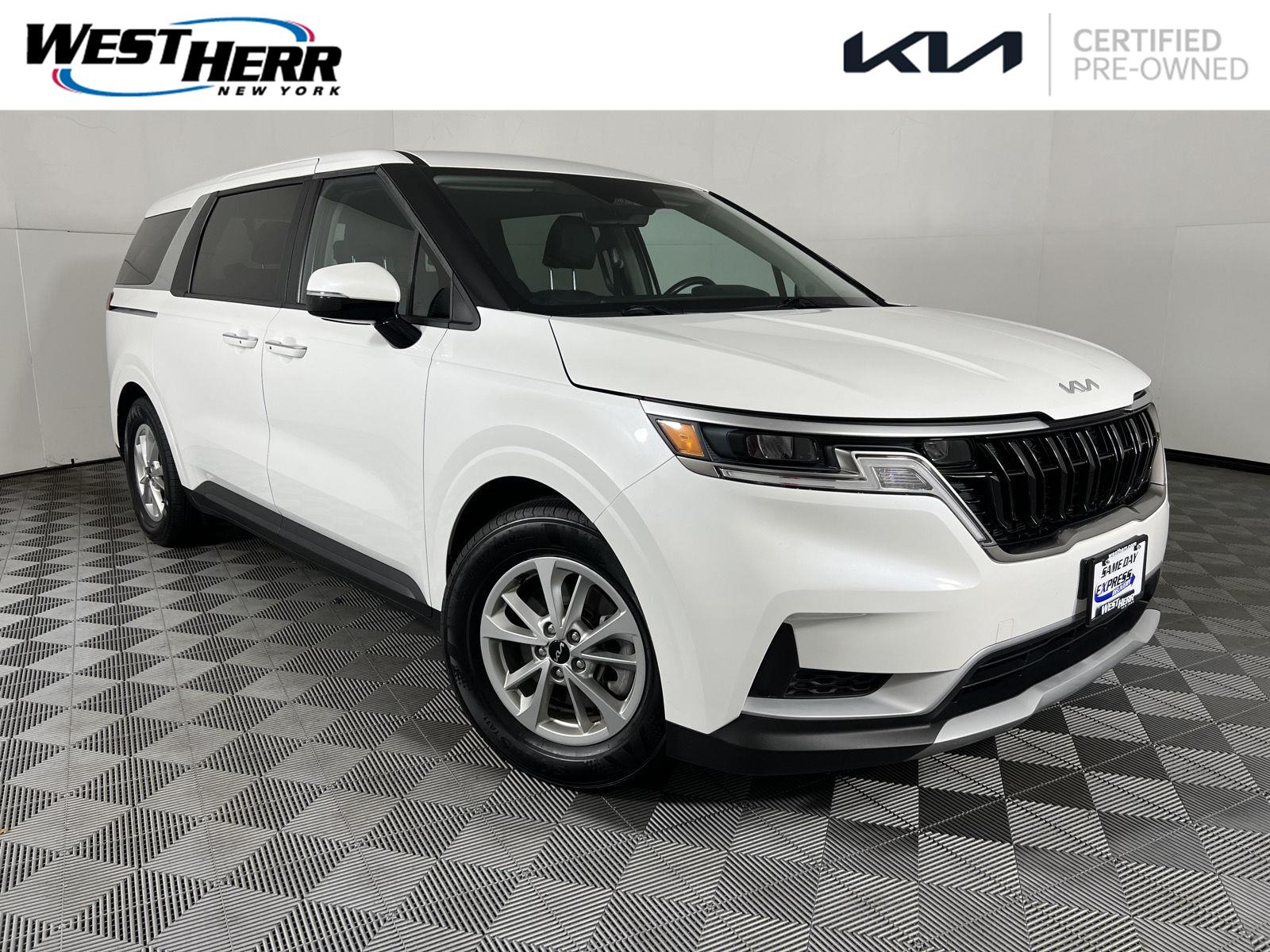 2024 Kia Carnival LX FWD