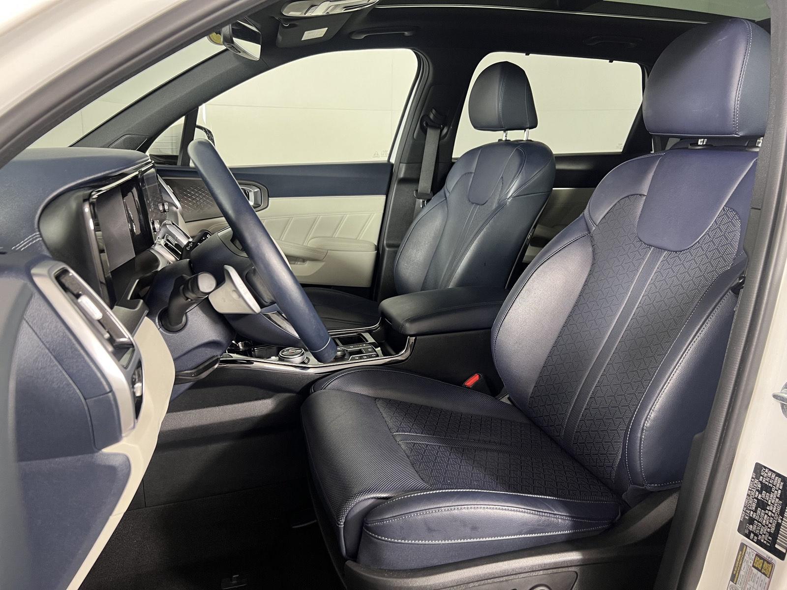 Certified Used 2023 Snow White Pearl Kia SX Prestige image 15