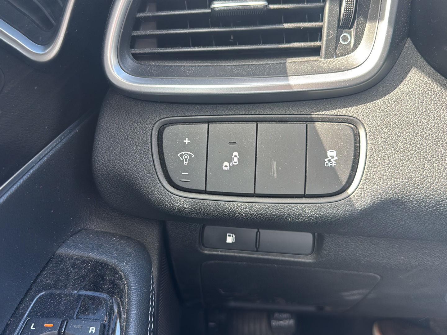 Used 2019 Imperial Blue Kia S V6 image 11