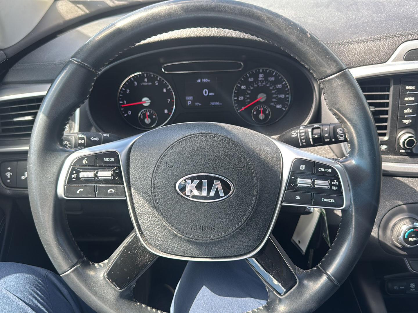 Used 2019 Imperial Blue Kia S V6 image 12