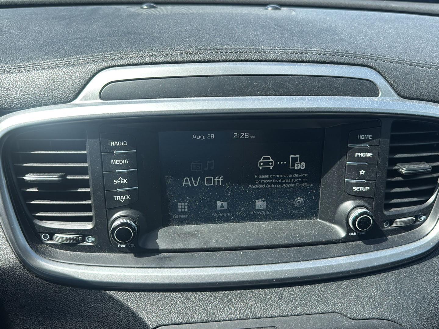 Used 2019 Imperial Blue Kia S V6 image 16