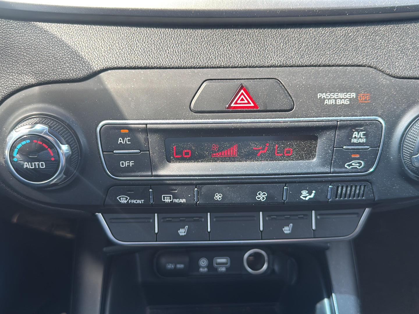 Used 2019 Imperial Blue Kia S V6 image 17