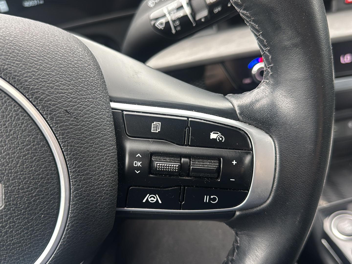 Certified Used 2024 Ebony Black Kia X-Line image 15