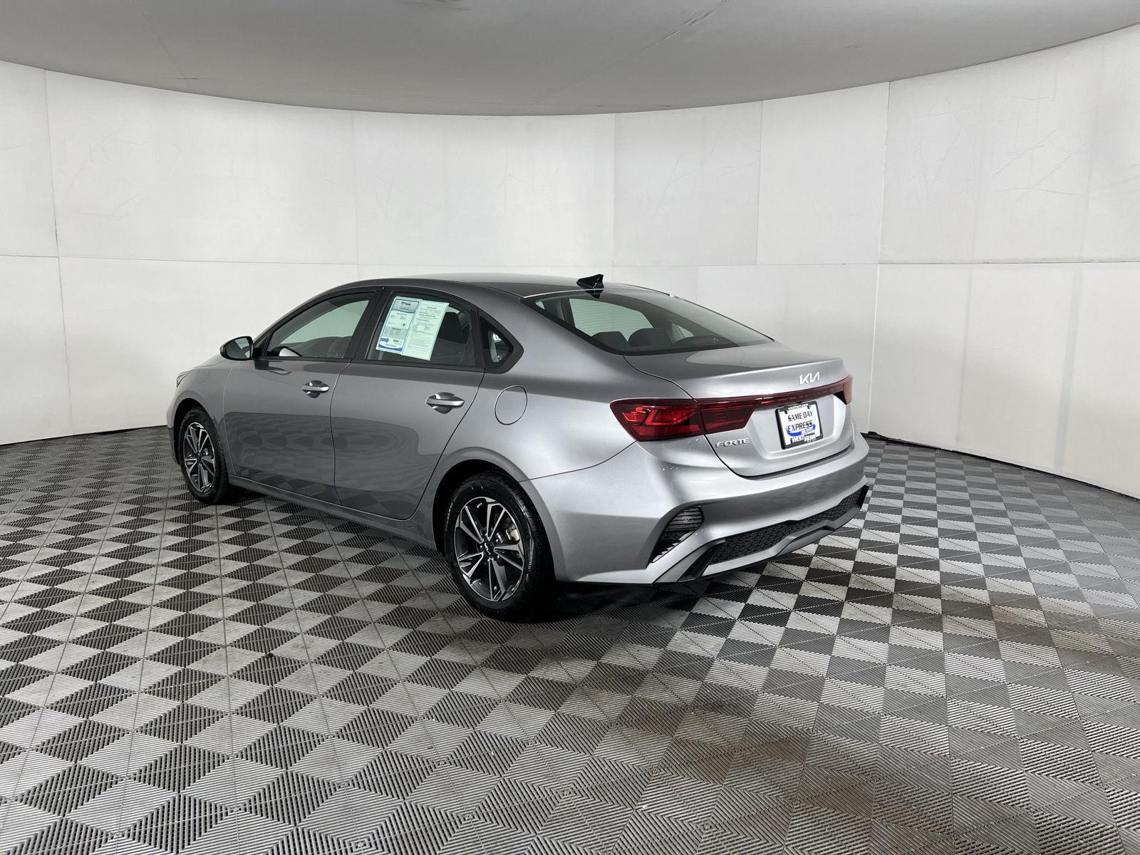 Certified Used 2024 Steel Gray Kia LXS image 8
