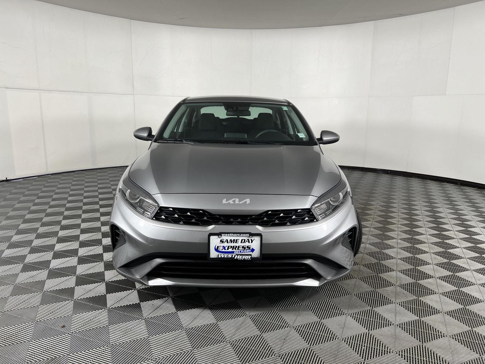 Certified Used 2024 Steel Gray Kia LXS image 5