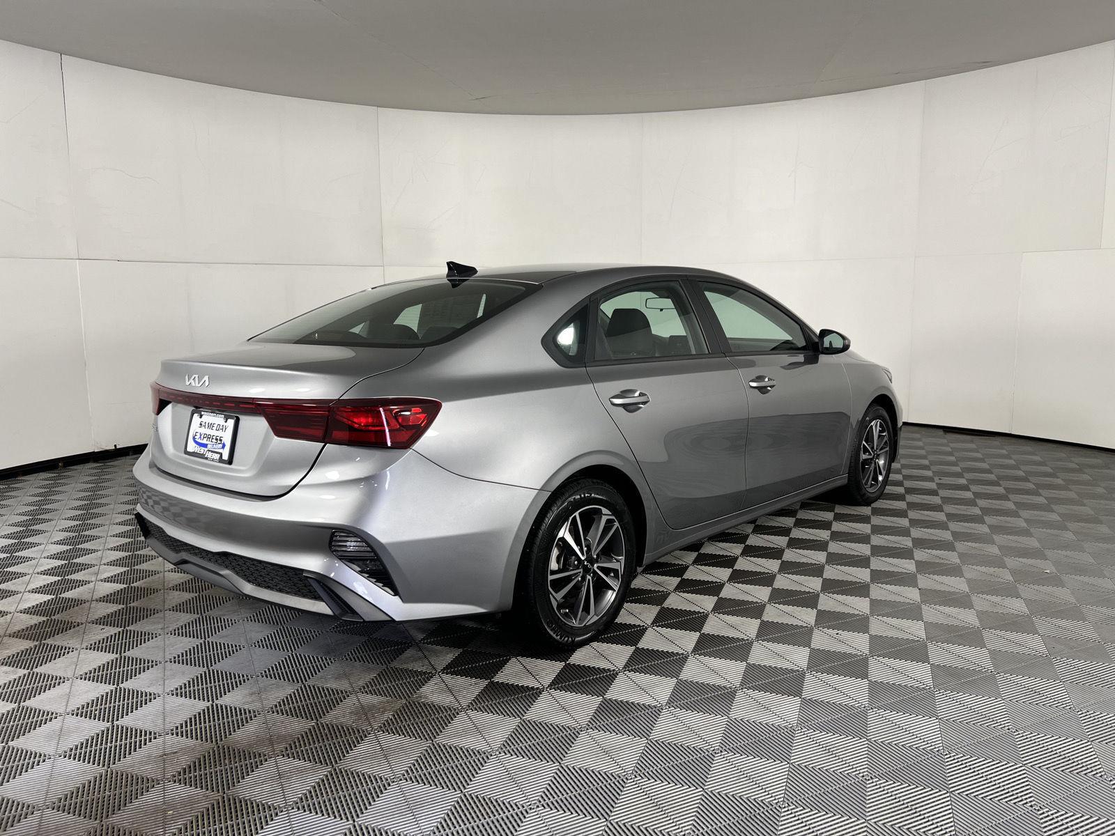 Certified Used 2024 Steel Gray Kia LXS image 11