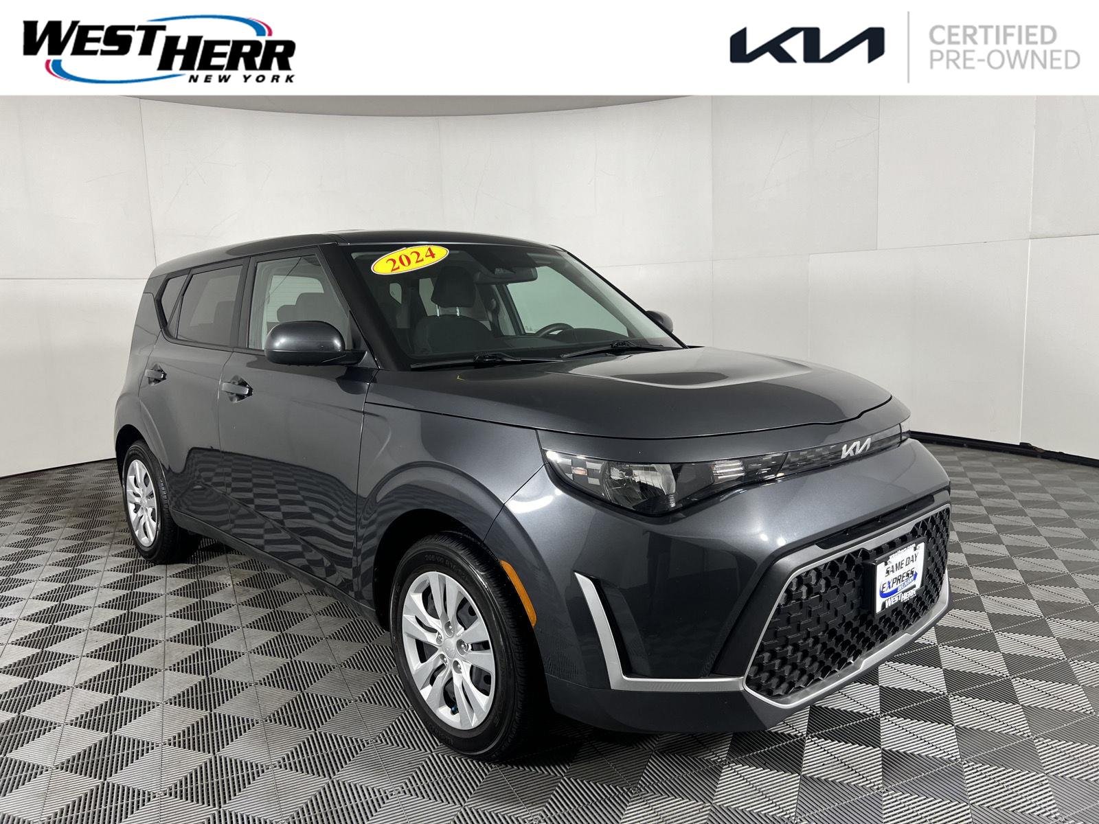 Gravity Gray 2024 Kia Soul SUV / Crossover Front-Wheel Drive Continuously Variable Transmission