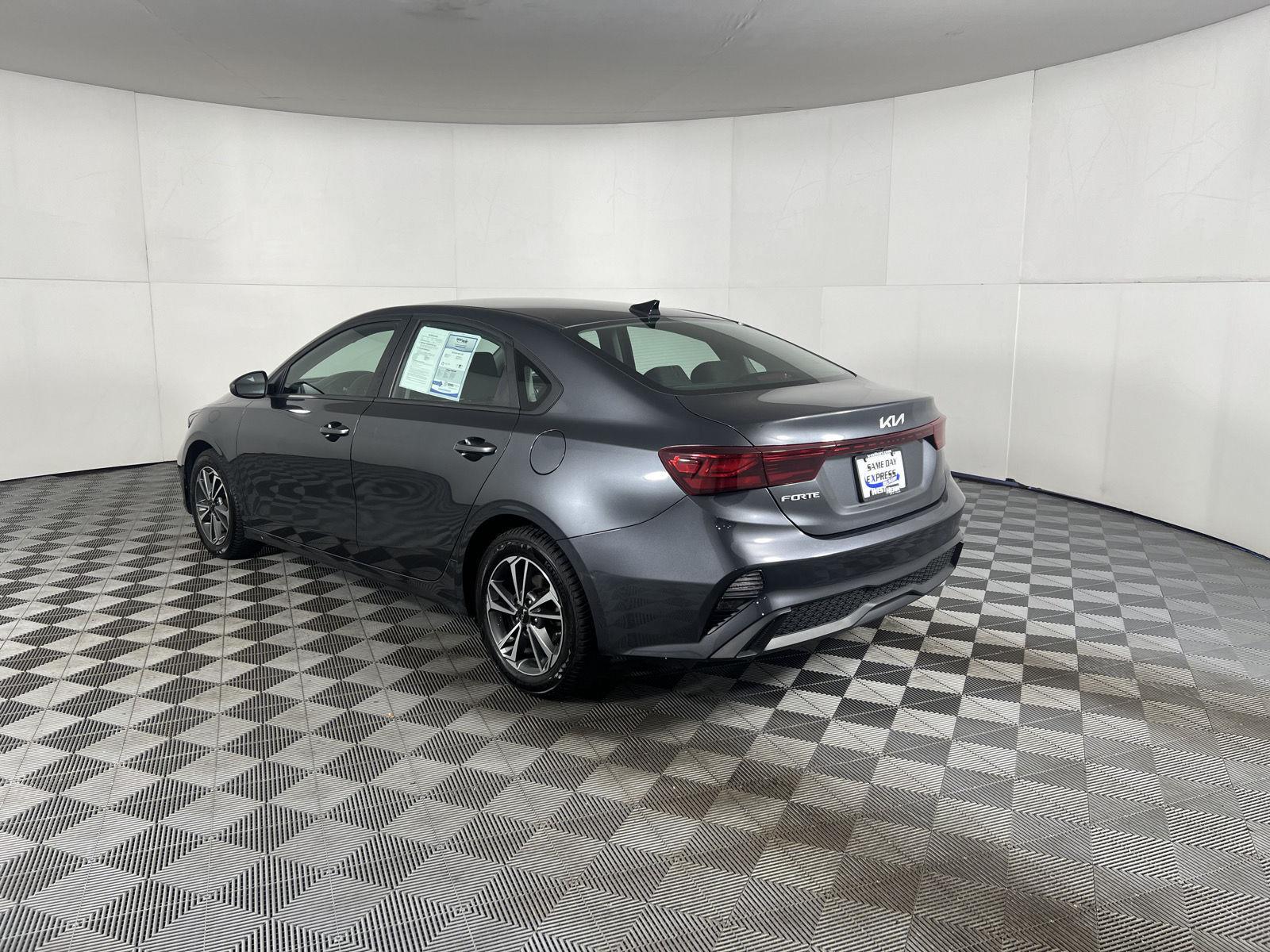 Certified Used 2024 Gravity Gray Kia LXS image 7