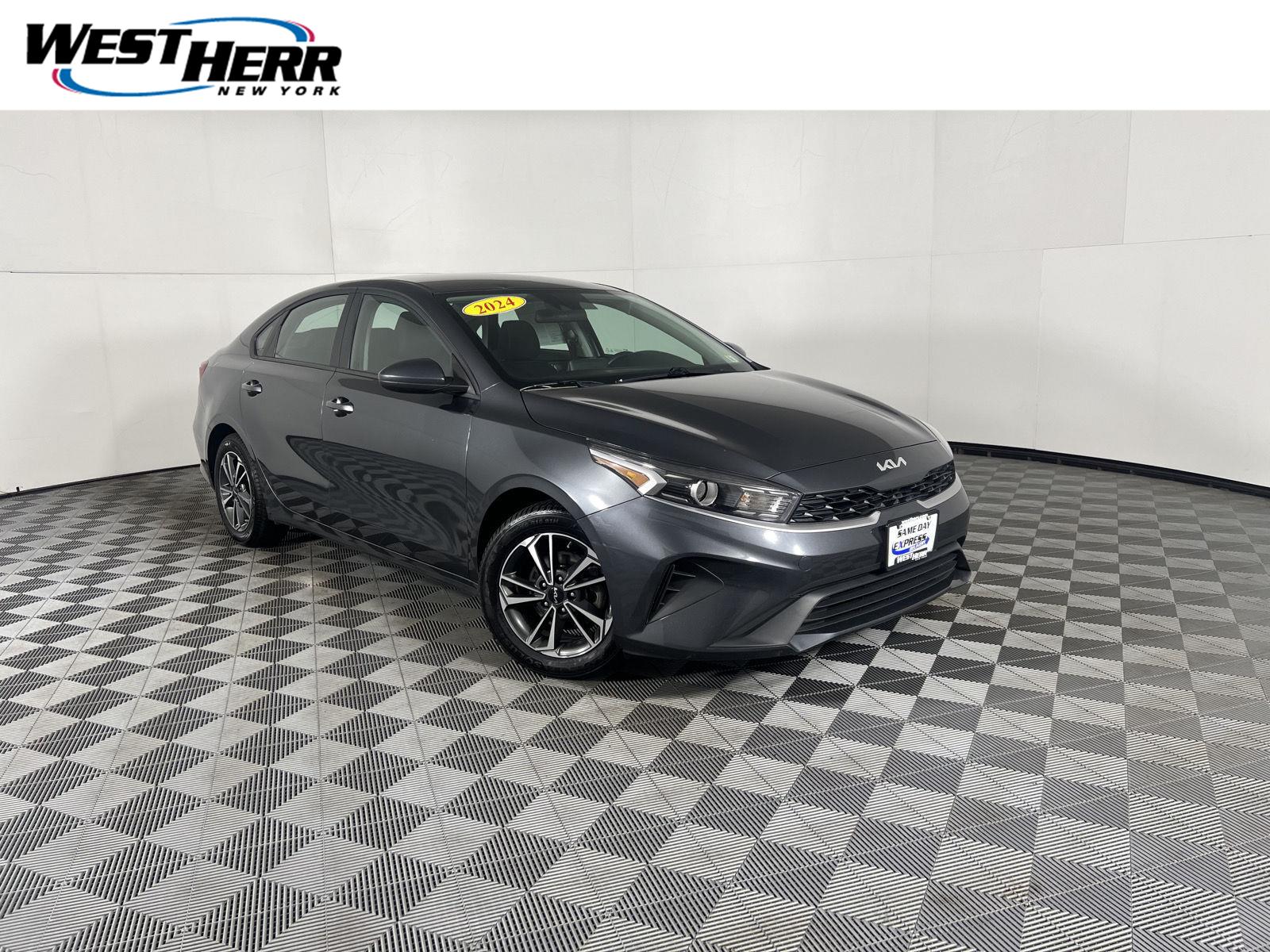 Forteresse ブラックメタル black l Certified Pre-Owned 2024 Kia Forte LXS Sedan in #KO26L172 | West