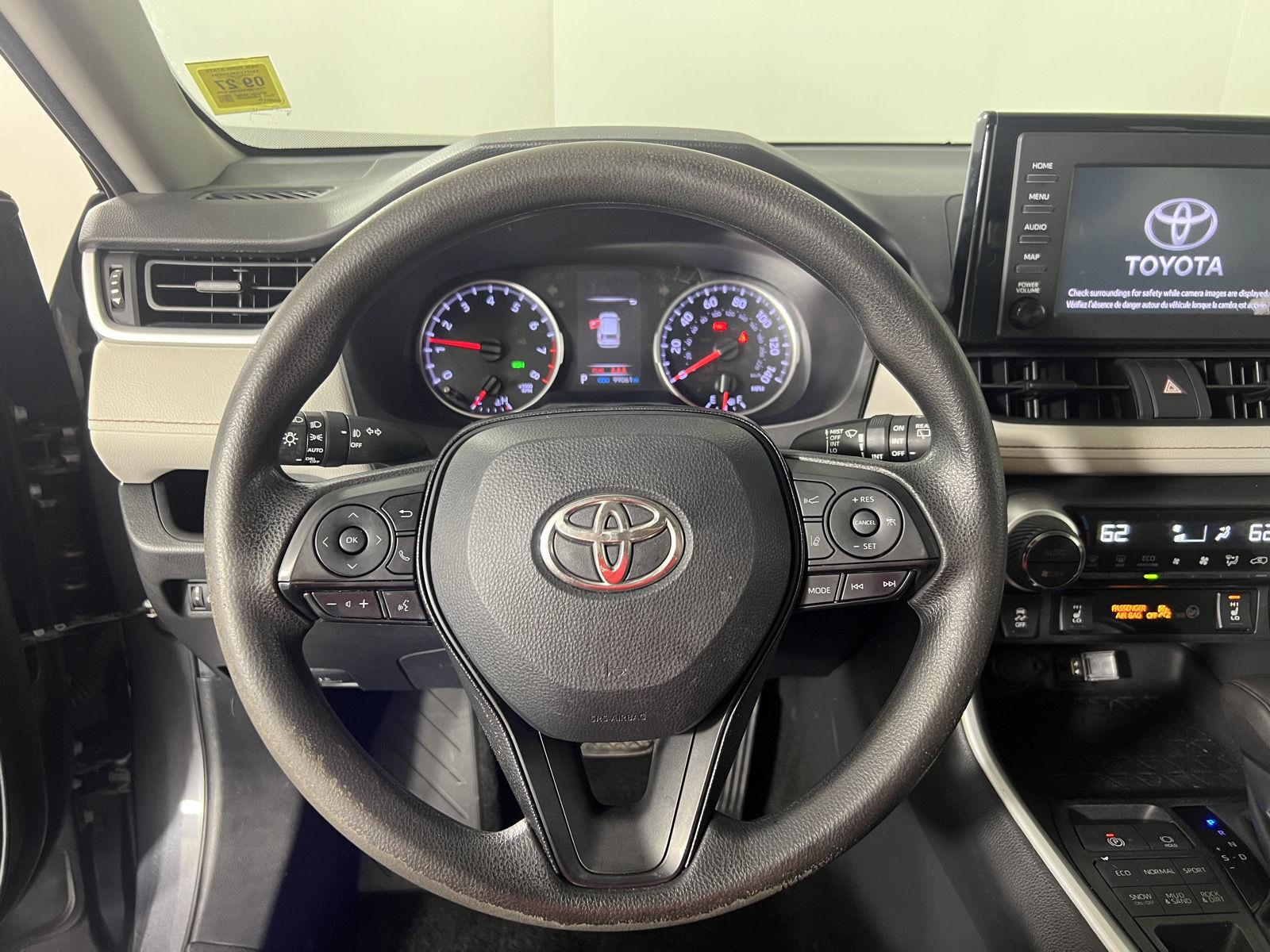 Used 2019 Magnetic Gray Metallic Toyota XLE image 17