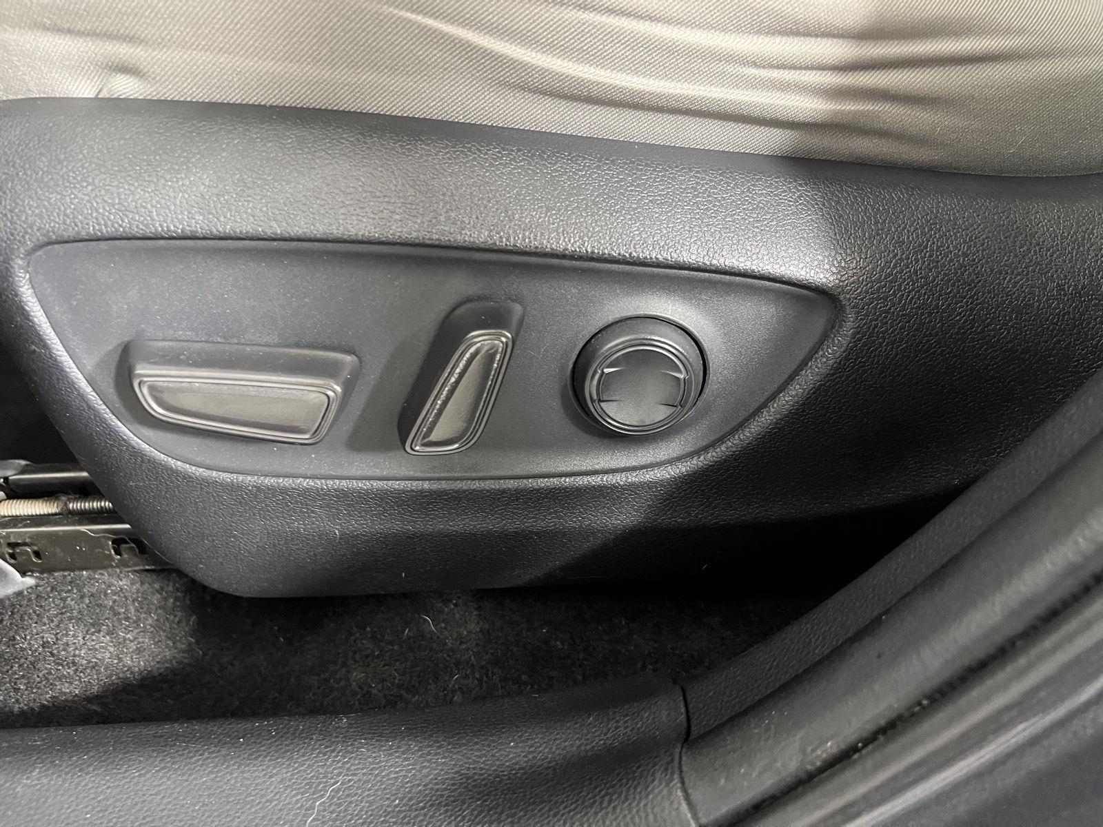 Used 2019 Magnetic Gray Metallic Toyota XLE image 14